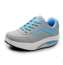 Wholesale Women's Sports Shoes Low-top New Style Shaking Women's Shoes Low-top Casual Sports Women's Shoes Manufacturers Foreign Trade (Option: Grey-36)