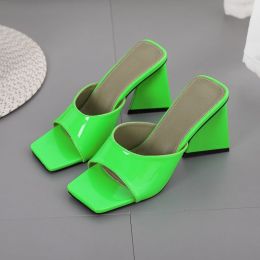 Spring And Summer New Square Toe Triangle Thick High-heeled Outer Wear European And American Style 4-color Cross-border Women's Shoes 36-42 Large Size (Option: Green-43)